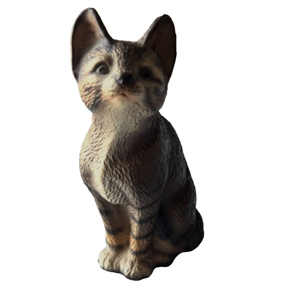 Vintage Harvey Knox Kingdom‎ Tabby Cat Figurine House Global Art Signed Ceramic